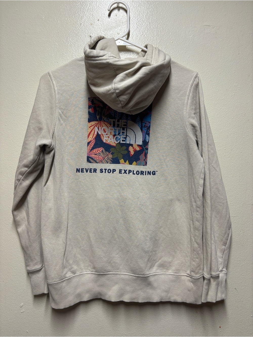 The North Face Women’s Box floral Pullover Hoodie